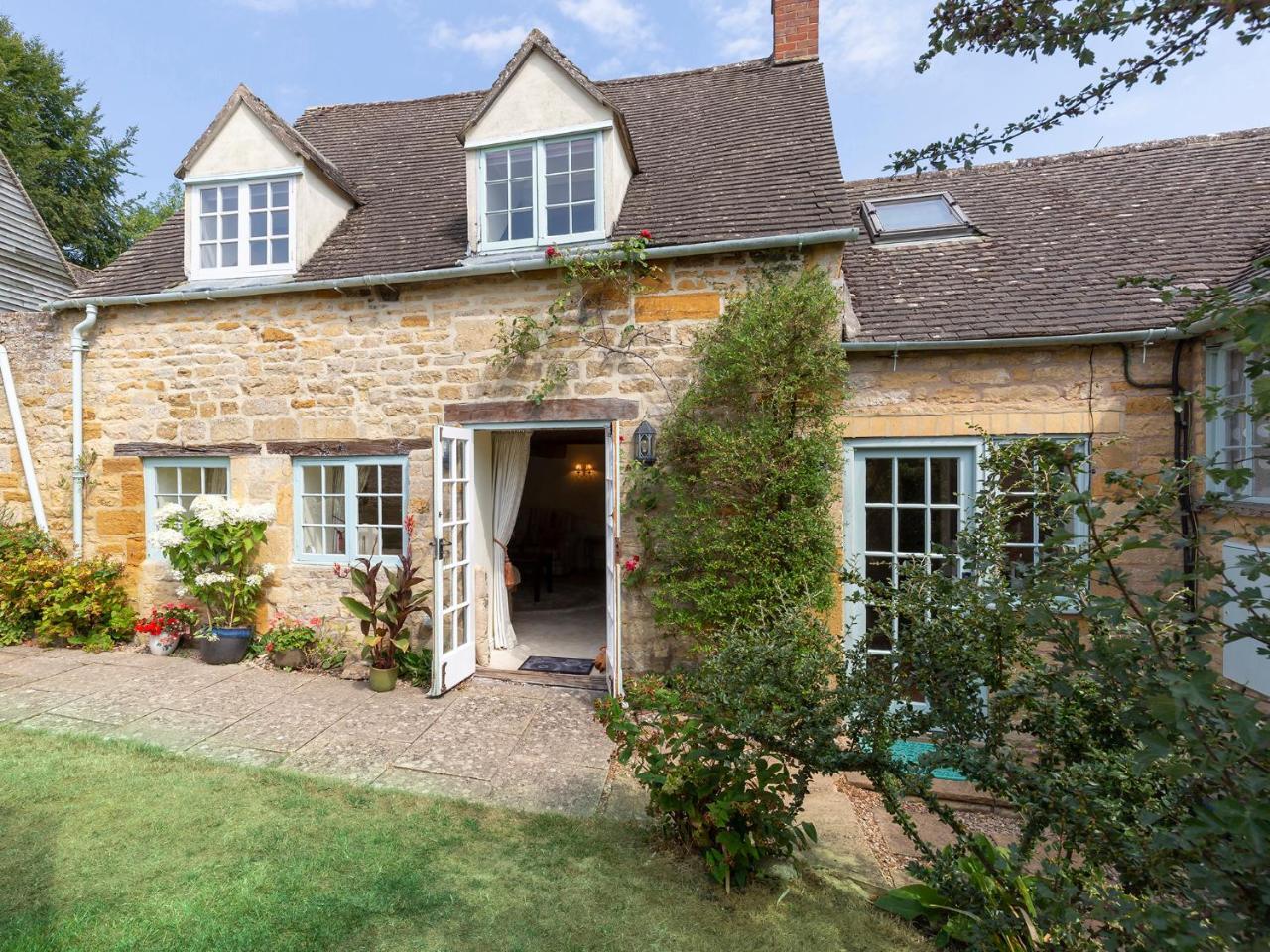 Pilgrim Cottage Bourton on the Hill Dış mekan fotoğraf